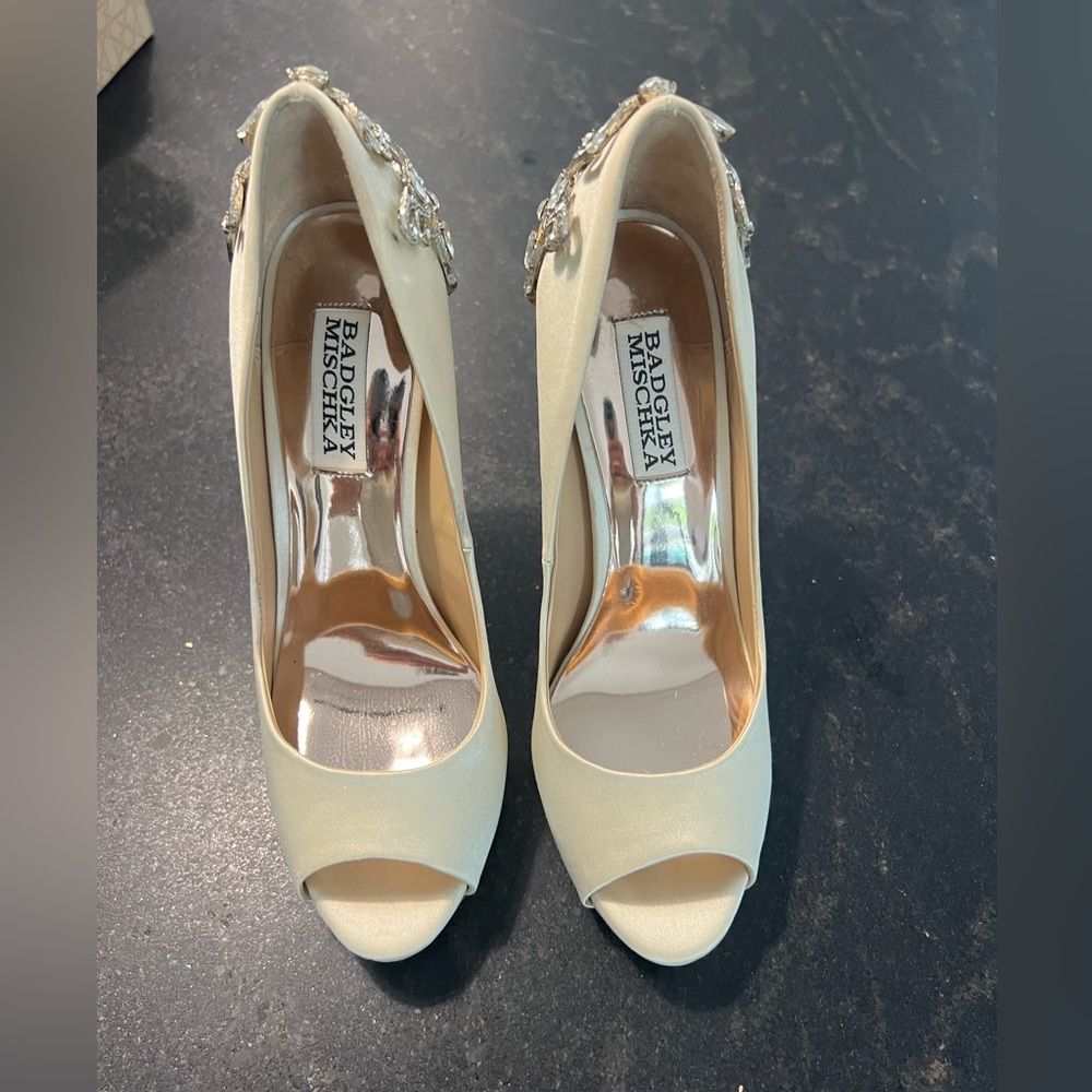 Badgley Mischka, Kiara Embellished Peep-toe Pump